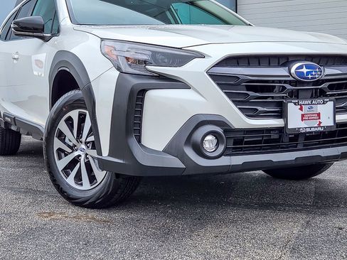 Certified 2025 Subaru Outback Premium w/ Popular Package #1A image 2