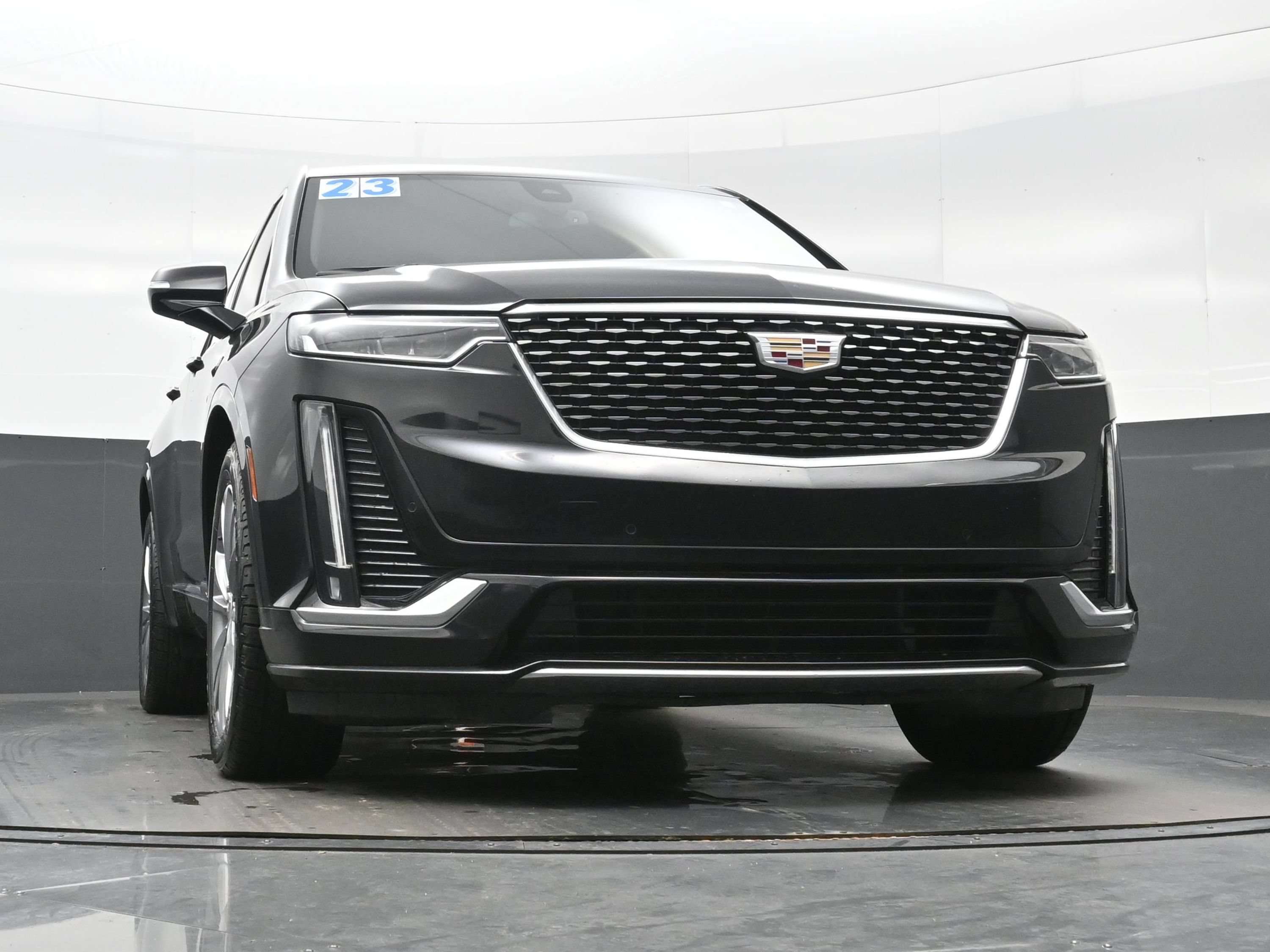 Used 2023 Cadillac XT6 Premium Luxury FWD image 33