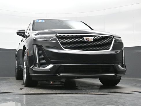 Used 2023 Cadillac XT6 Premium Luxury FWD image 33