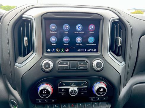 Used 2022 GMC Sierra 3500 Denali AWD/4WD image 13