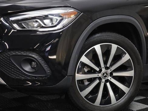 Used 2023 Mercedes-Benz GLA 250 image 3