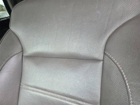 Used 2018 GMC Yukon Denali w/ Denali Ultimate Package image 15