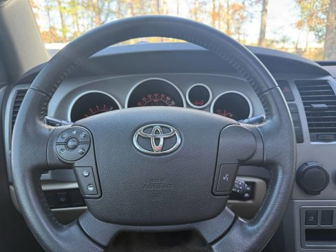 Used 2011 Toyota Sequoia SR5 image 13