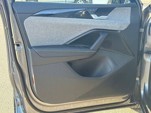 New 2026 Volkswagen Tiguan S FWD image 29