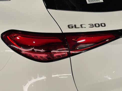 New 2027 Mercedes-Benz GLC 300 image 26