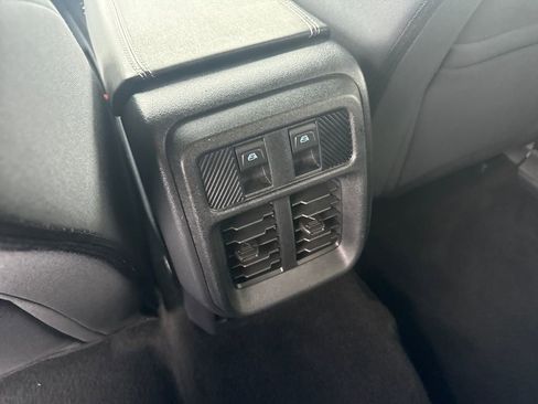 Used 2025 Ford Bronco Big Bend image 16