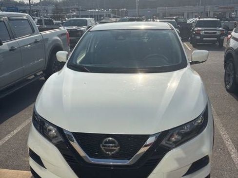Used 2020 Nissan Rogue Sport S w/ Appearance Package image 3