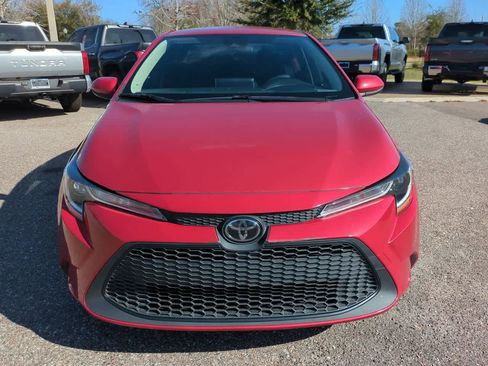 Certified 2021 Toyota Corolla LE image 9