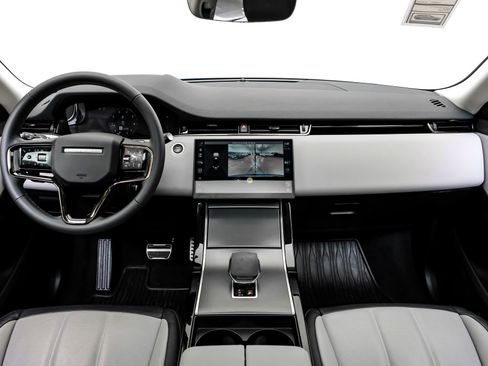 Used 2024 Land Rover Range Rover Evoque Dynamic SE image 19