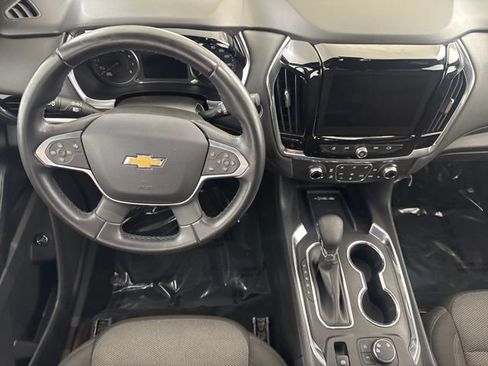 Used 2023 Chevrolet Traverse LT AWD/4WD image 24