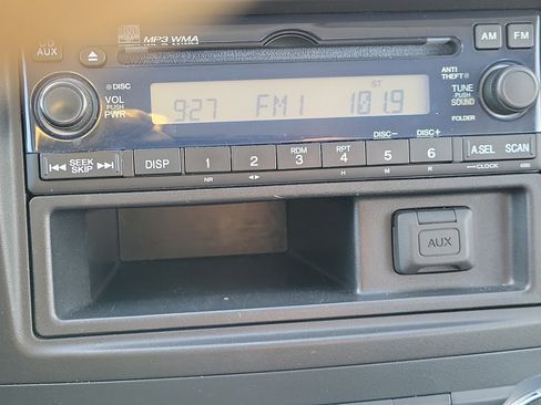 Used 2011 Honda CR-V LX image 25