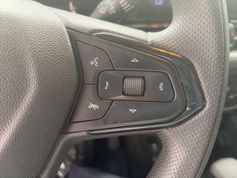 Used 2025 Chevrolet TrailBlazer LT AWD/4WD image 15