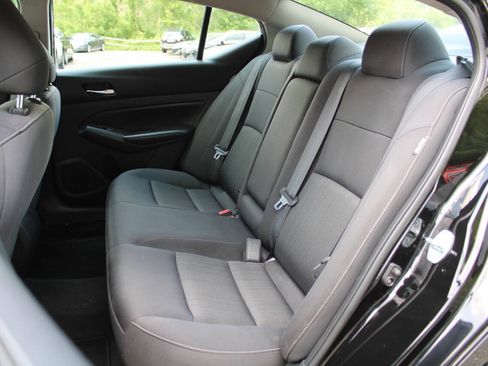 Used 2021 Nissan Altima 2.5 S FWD image 25