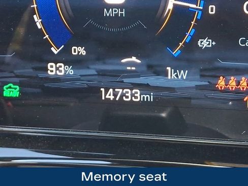 Used 2025 Chevrolet Silverado EV RST AWD/4WD image 6