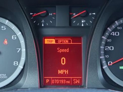 Used 2014 GMC Terrain SLE FWD image 13
