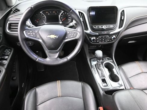 Used 2022 Chevrolet Equinox Premier image 12