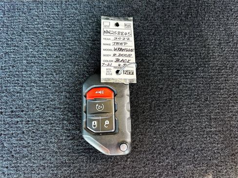 Used 2022 Jeep Wrangler Unlimited Sahara w/ LED Lighting Group image 38