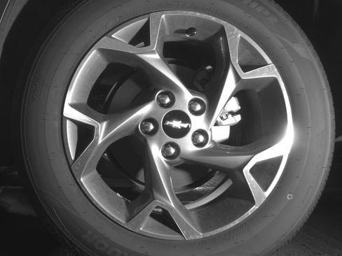 Used 2025 Chevrolet Trax LT w/ LT Convenience Package image 14