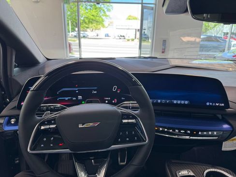 New 2026 Cadillac Optiq V w/ LPO, Floor Liner Package AWD/4WD image 9