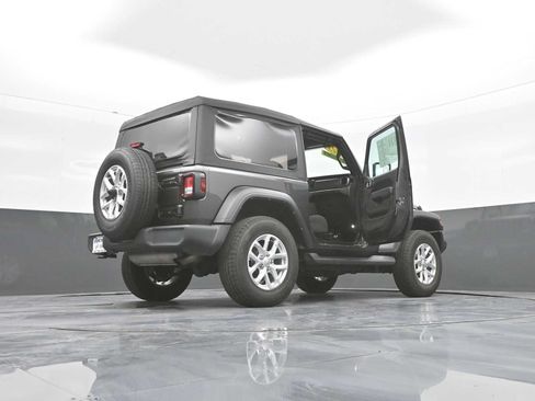 Used 2023 Jeep Wrangler Sport AWD/4WD image 47
