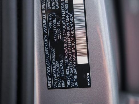 New 2026 Volvo XC90 B6 Plus w/ Protection Package Premier image 40