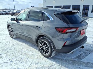 New 2026 Ford Escape SE w/ PHEV Premium Package video 2