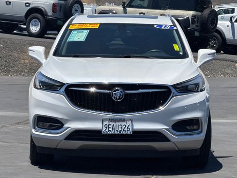 Used 2018 Buick Enclave Essence AWD/4WD image 9
