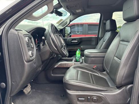 Used 2023 GMC Sierra 2500 Denali w/ Denali Ultimate Package AWD/4WD image 7
