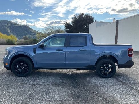 New 2025 Ford Maverick Lariat w/ Black Appearance Package image 3