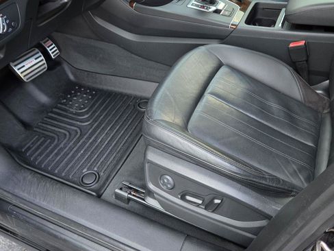 Used 2020 Audi Q5 2.0T Premium AWD/4WD image 24