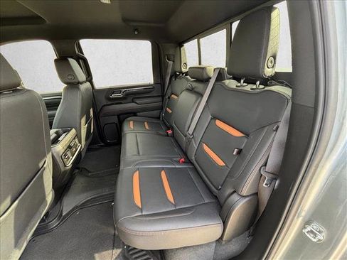 Used 2024 GMC Sierra 2500 AT4 w/ AT4 Preferred Package image 22