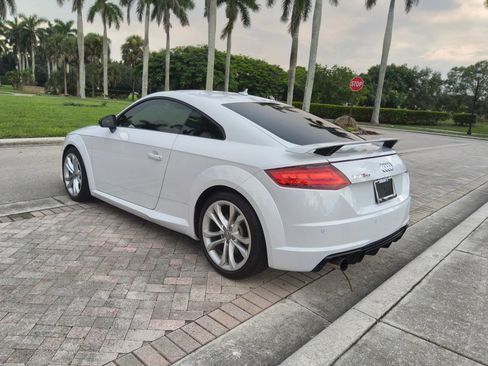 Used 2018 Audi TT RS w/ Dynamic Plus Package image 5