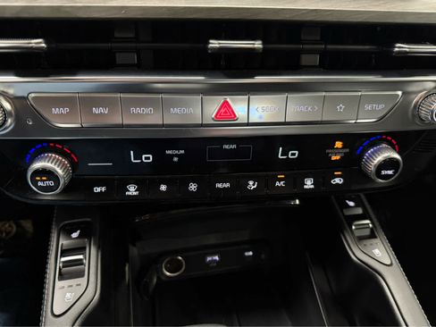 Used 2024 Kia Telluride SX Prestige X-Line AWD/4WD image 19