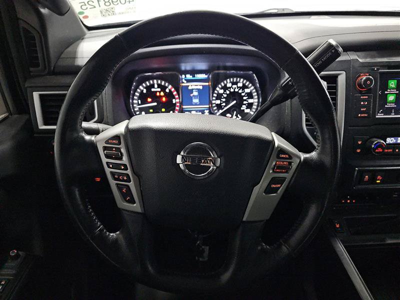 Used 2019 Nissan Titan SV w/ SV Convenience Package AWD/4WD image 9