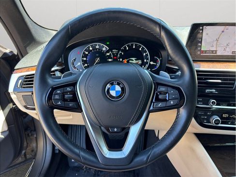Used 2019 BMW 530i RWD image 27