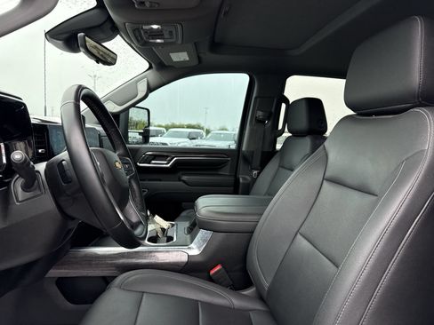 Used 2024 Chevrolet Silverado 2500 LTZ w/ LTZ Premium Texas Edition AWD/4WD image 13