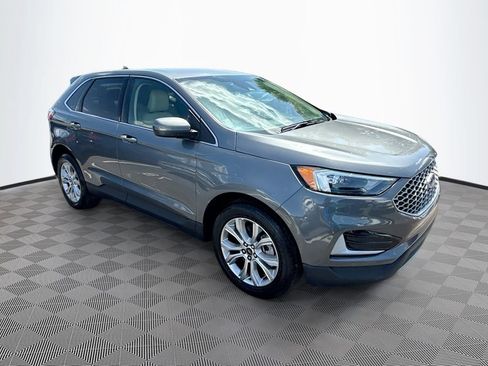 Used 2024 Ford Edge SEL AWD/4WD image 4