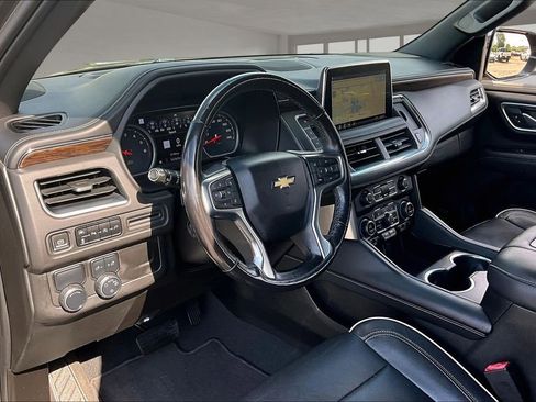 Used 2021 Chevrolet Tahoe Premier RWD image 17