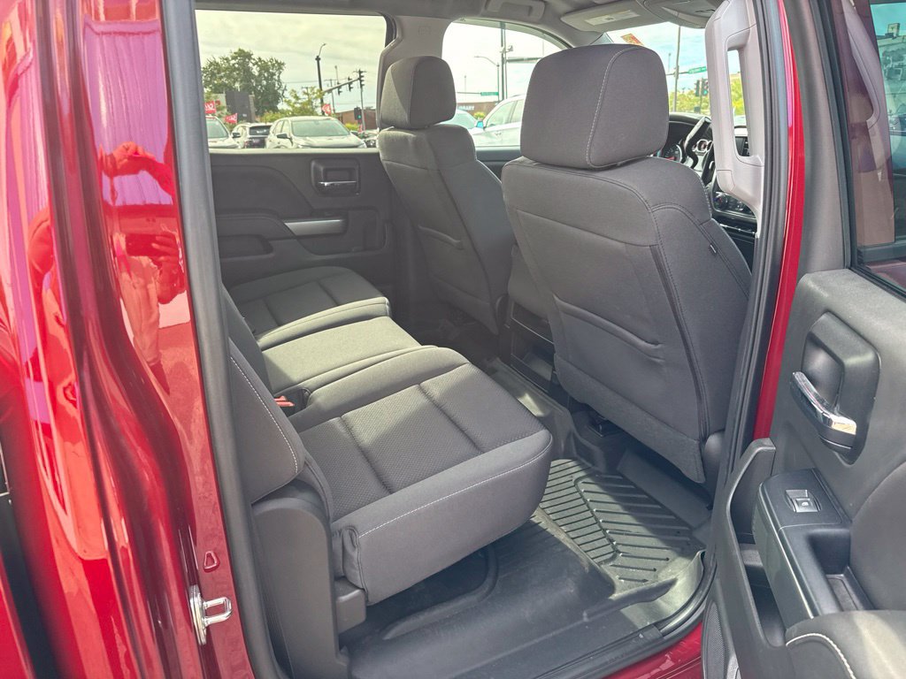 Used 2018 Chevrolet Silverado 1500 LT w/ All Star Edition AWD/4WD image 38