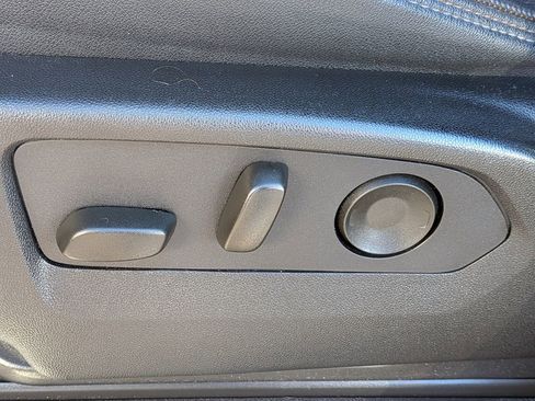 Used 2024 Chevrolet Silverado 2500 High Country w/ High Country Premium Package image 21