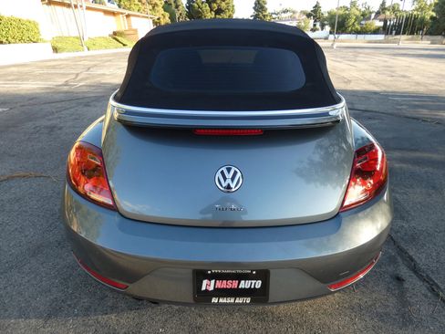 Used 2018 Volkswagen Beetle 2.0T S image 60
