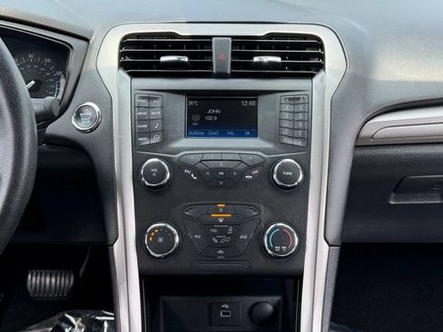 Certified 2019 Ford Fusion S FWD image 3