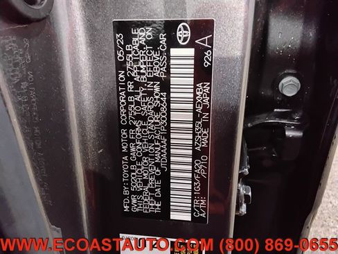 Used 2023 Toyota Crown AWD/4WD image 18