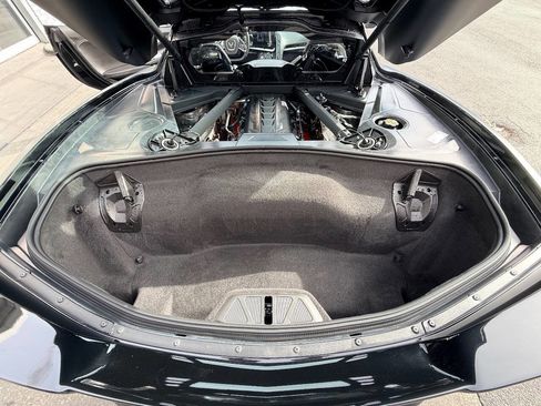 Used 2022 Chevrolet Corvette Stingray Premium Cpe w/ Z51 Performance Package image 42