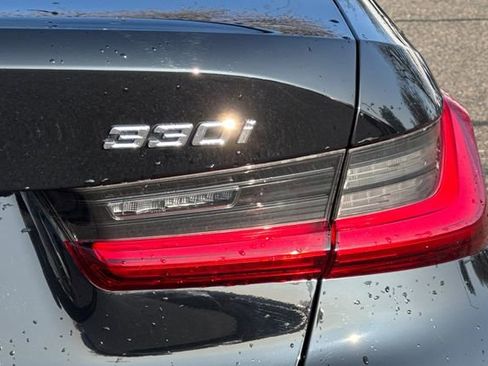 Used 2021 BMW 330i Sedan w/ Driving Assistance Package image 50