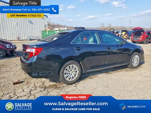 Used 2014 Toyota Camry LE FWD image 4