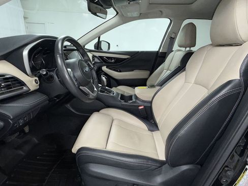 Used 2024 Subaru Outback Limited AWD/4WD image 12