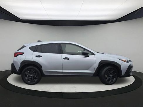 Certified 2024 Subaru Crosstrek 2.0i image 8