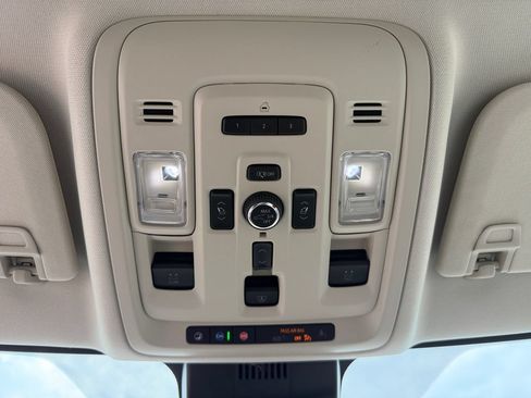 Used 2023 GMC Yukon Denali AWD/4WD image 52