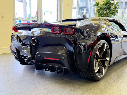 Used 2023 Ferrari SF90 Stradale AWD/4WD image 14